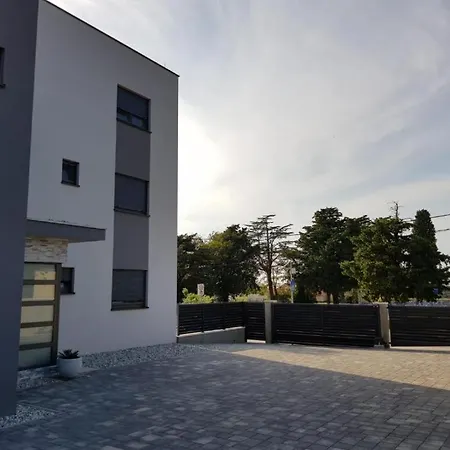 Apartment Vila Maslina-apartman Br.4 *